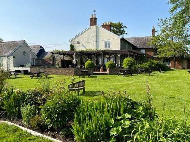 The Coppleridge Inn Motcombe Екстериор снимка